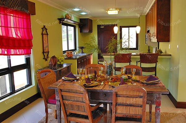 Dining area, kitchen