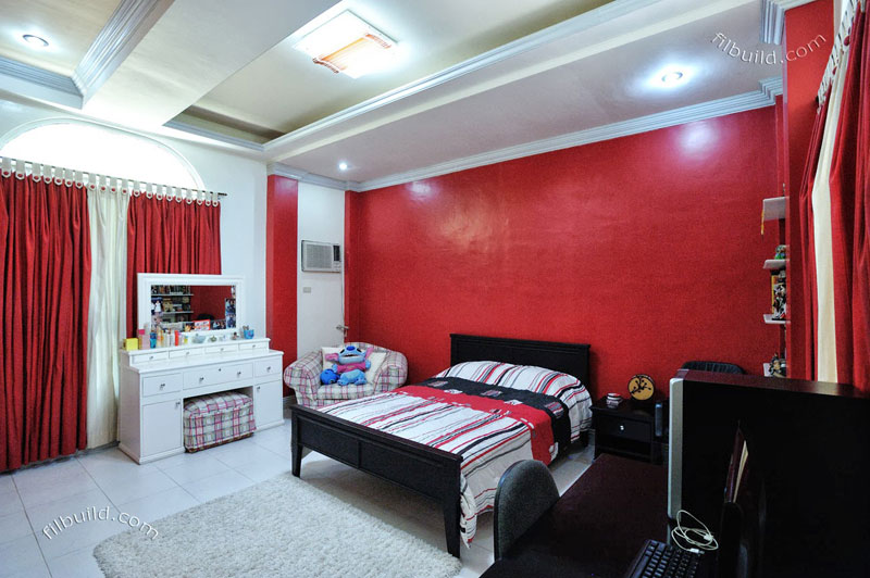 Real Estate Luxury Home For Sale in Olongapo City
