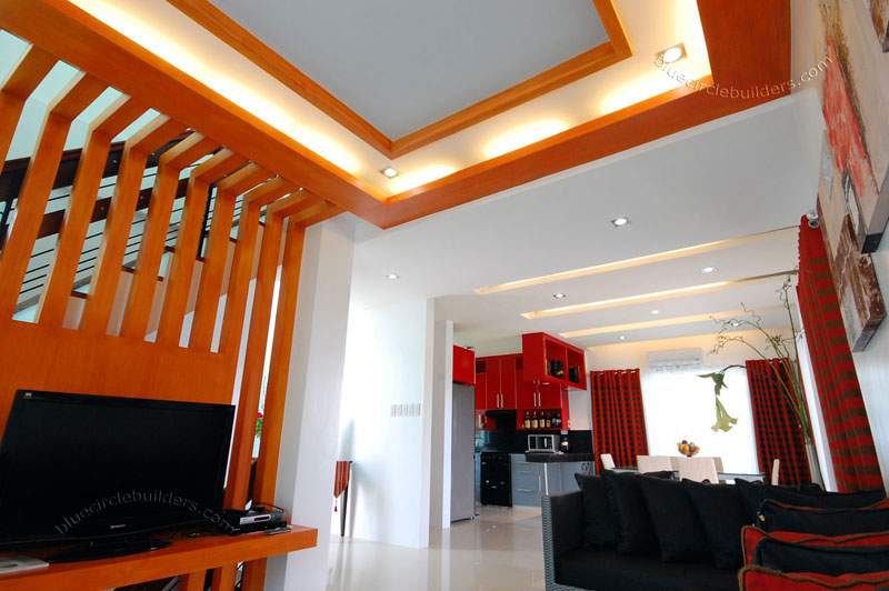 Modern Home  Architecture in Tagaytay City